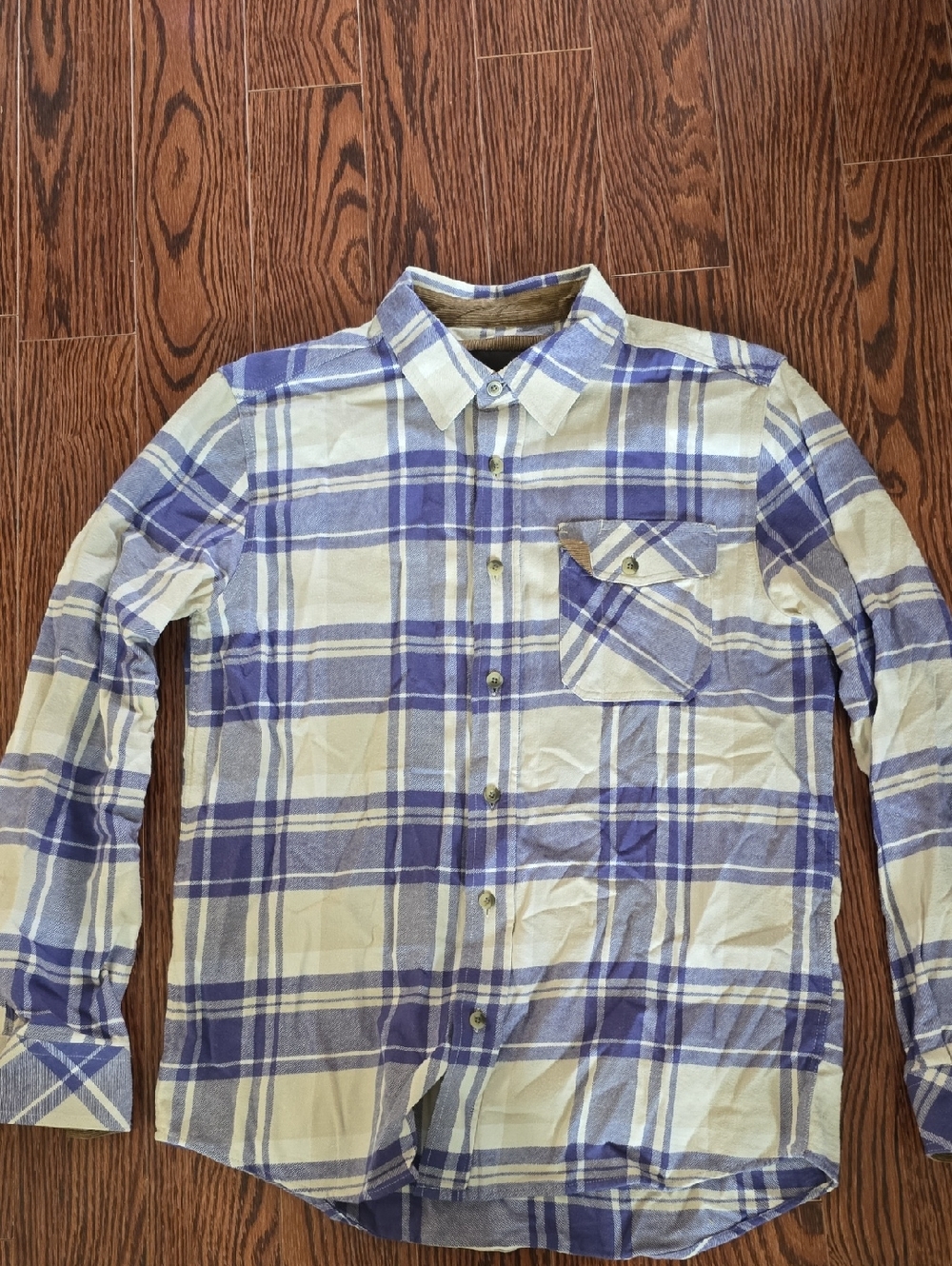 Men's Casual Plaid Button-Down Shirt in Cream and Purple